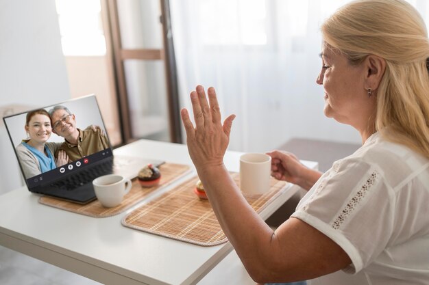 Skuteczność terapii online w radzeniu sobie z lękiem i stresem